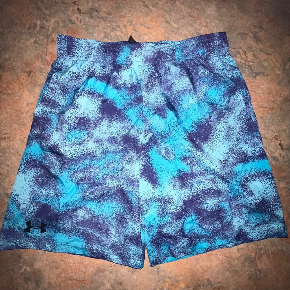 Under Armour Boys Blue &‎ Navy Patterned Athletic Shorts YLG